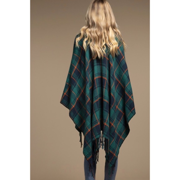 SOLD OUT Teal Plaid Blanket Ruana Knit Fall Winter Fringe Open Poncho Wrap - Picture 3 of 6